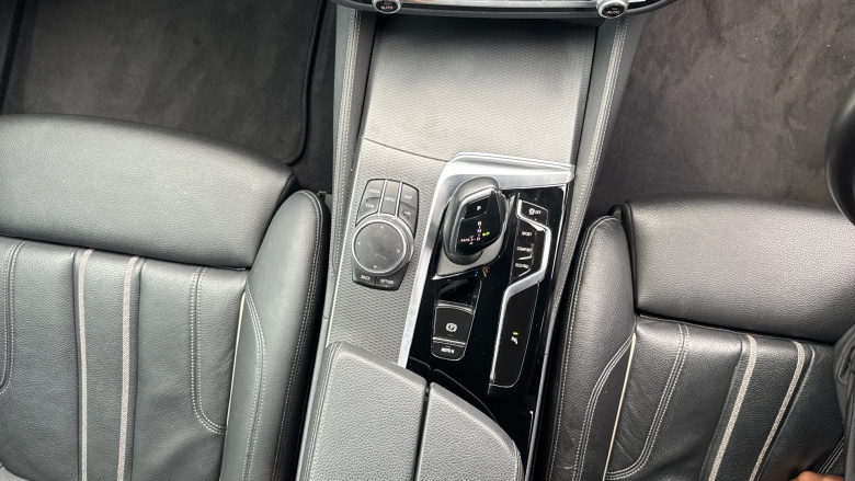 BMW 5 Series 520d xDrive MHT M Sport 4dr Step Auto Diesel Saloon